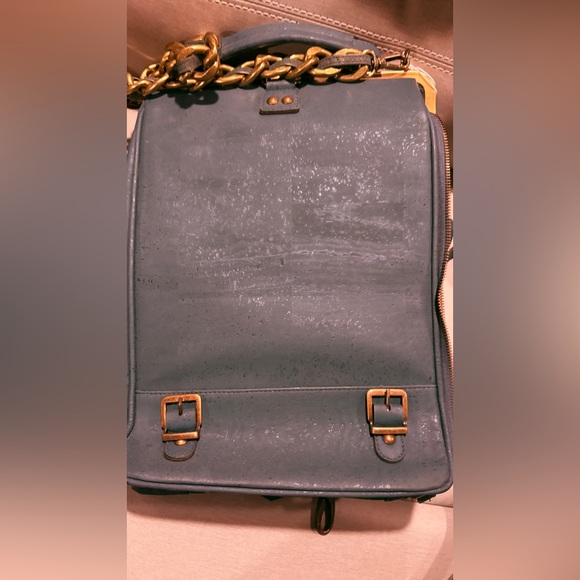 Laflore Paris Bobobark Convertible Bag – Forest Green – Excellent Condition! - Picture 3 of 9